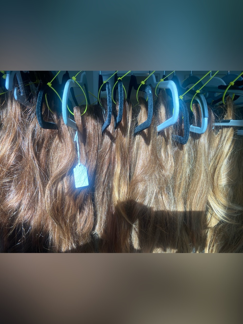 Hairdo ๐ฏ Human Hair Extensions. NWOT Ken Paves Personal Samples. All kinds of